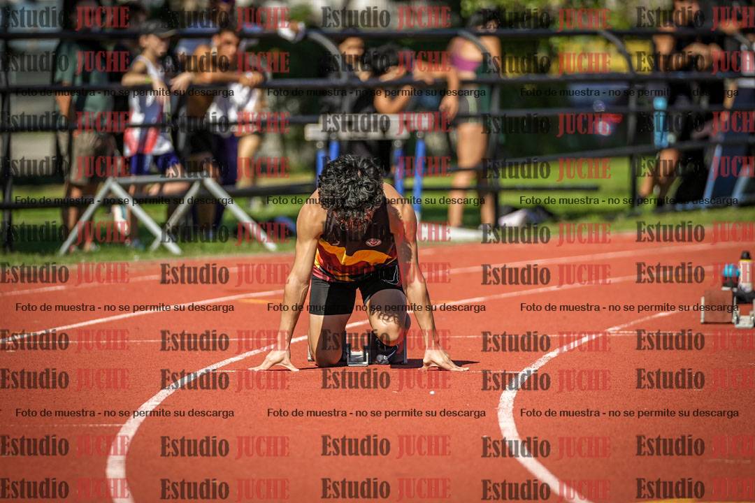 Fotos de los 200 m llanos de varones