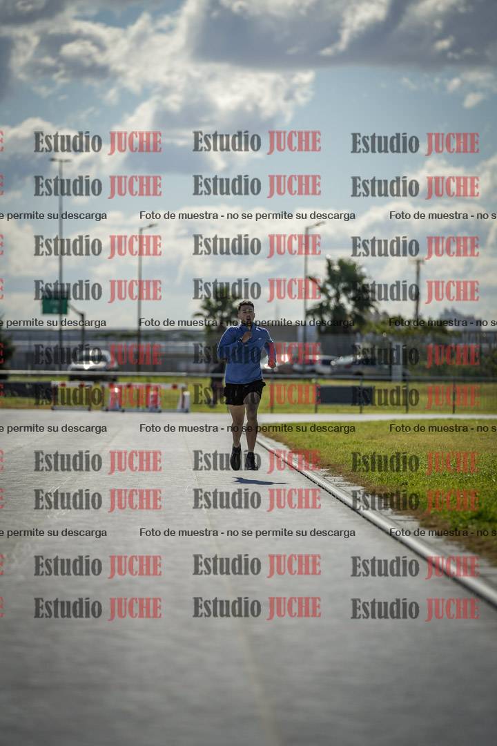Fotos de los 1500 m llanos de varones - decatlón 10