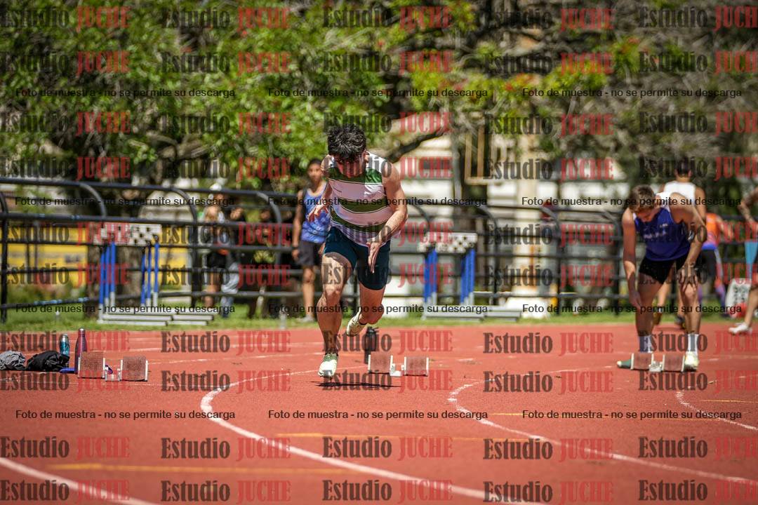 Fotos de los 200 m llanos de varones