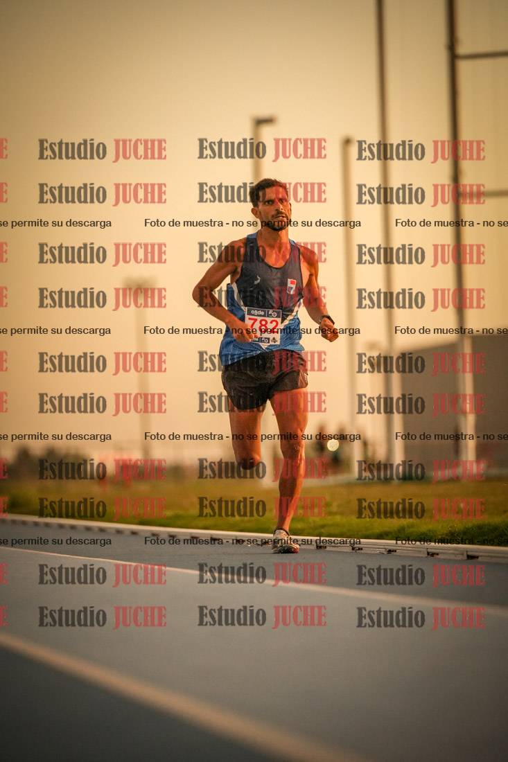 Fotos de los 3000 m llanos de varones