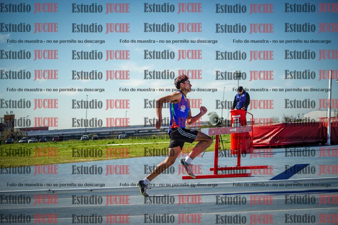 Fotos de los 400 m llanos de varones