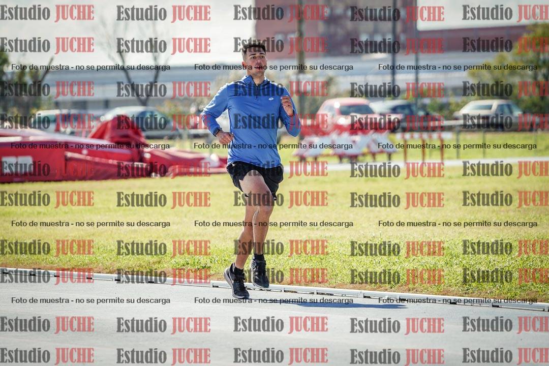 Fotos de los 1500 m llanos de varones - decatlón 10