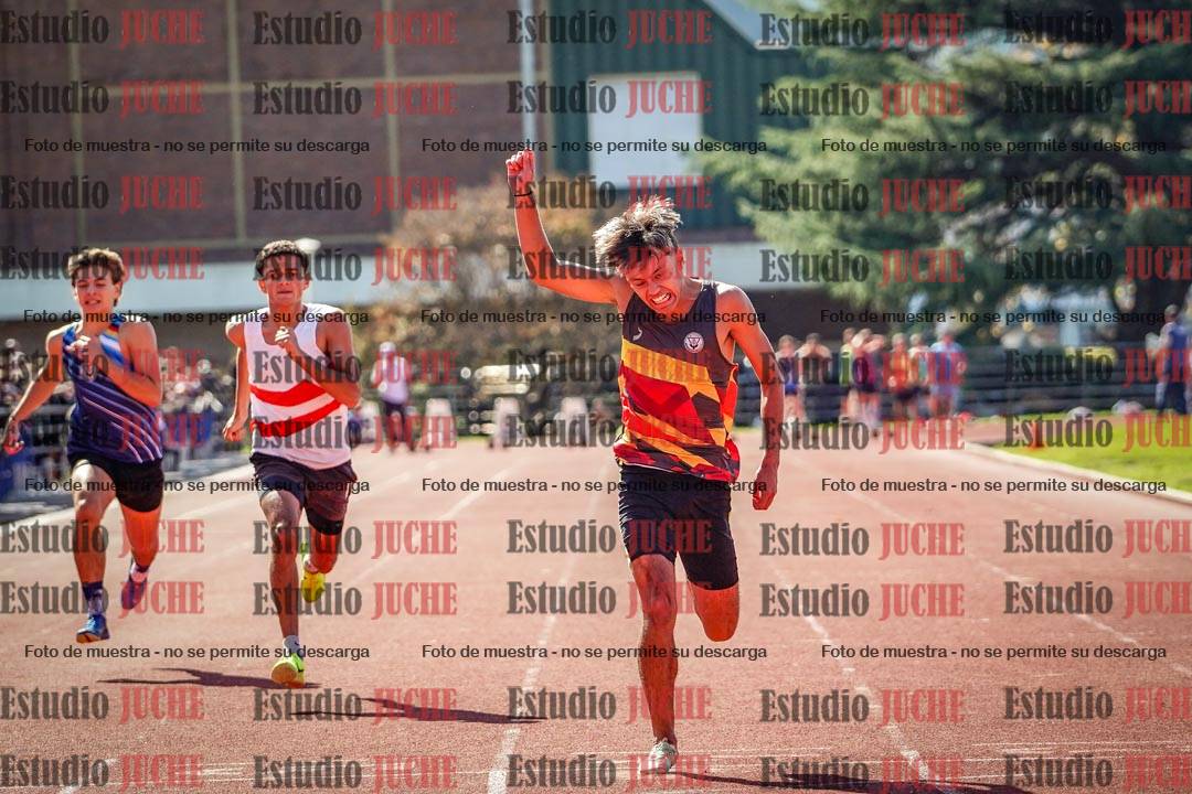 Fotos de los 100 m llanos de varones