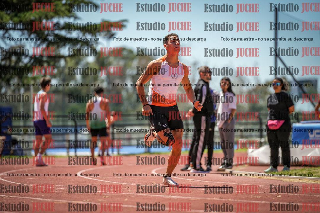 Fotos de los 100 m llanos de varones