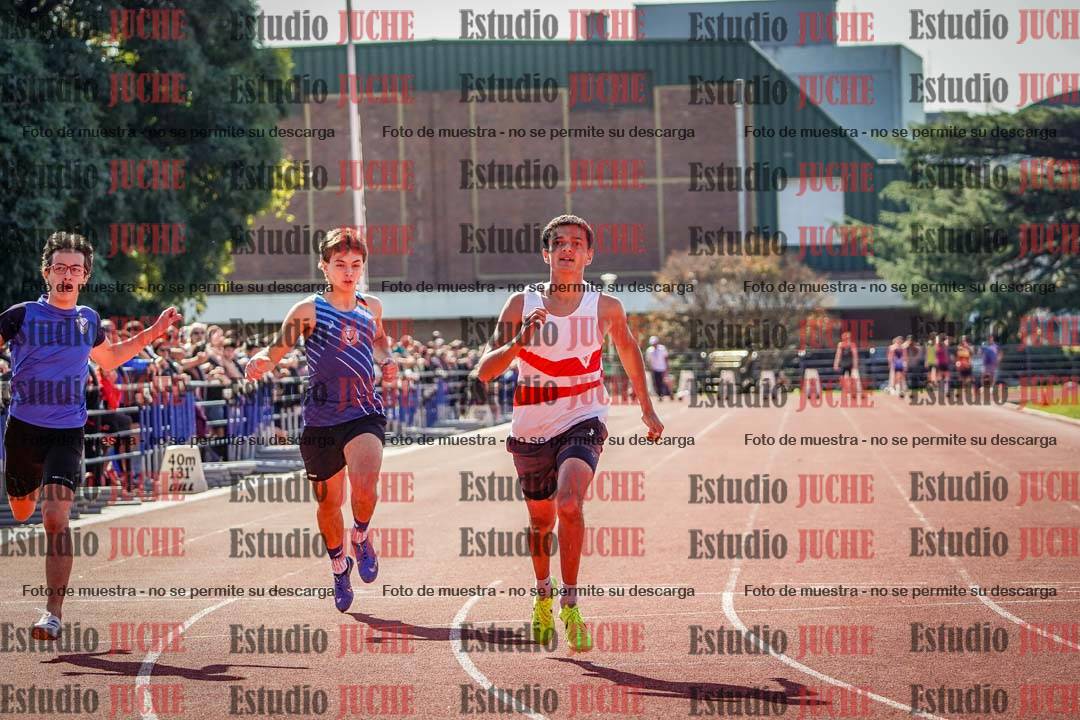 Fotos de los 100 m llanos de varones
