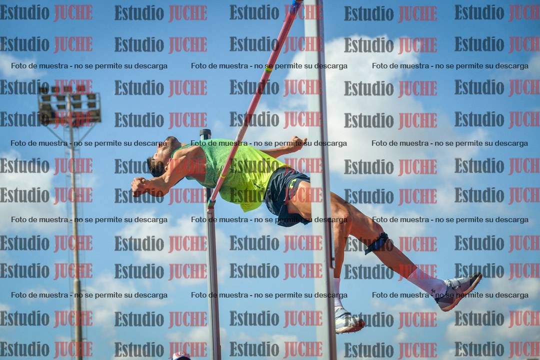 Fotos del salto en alto de varones
