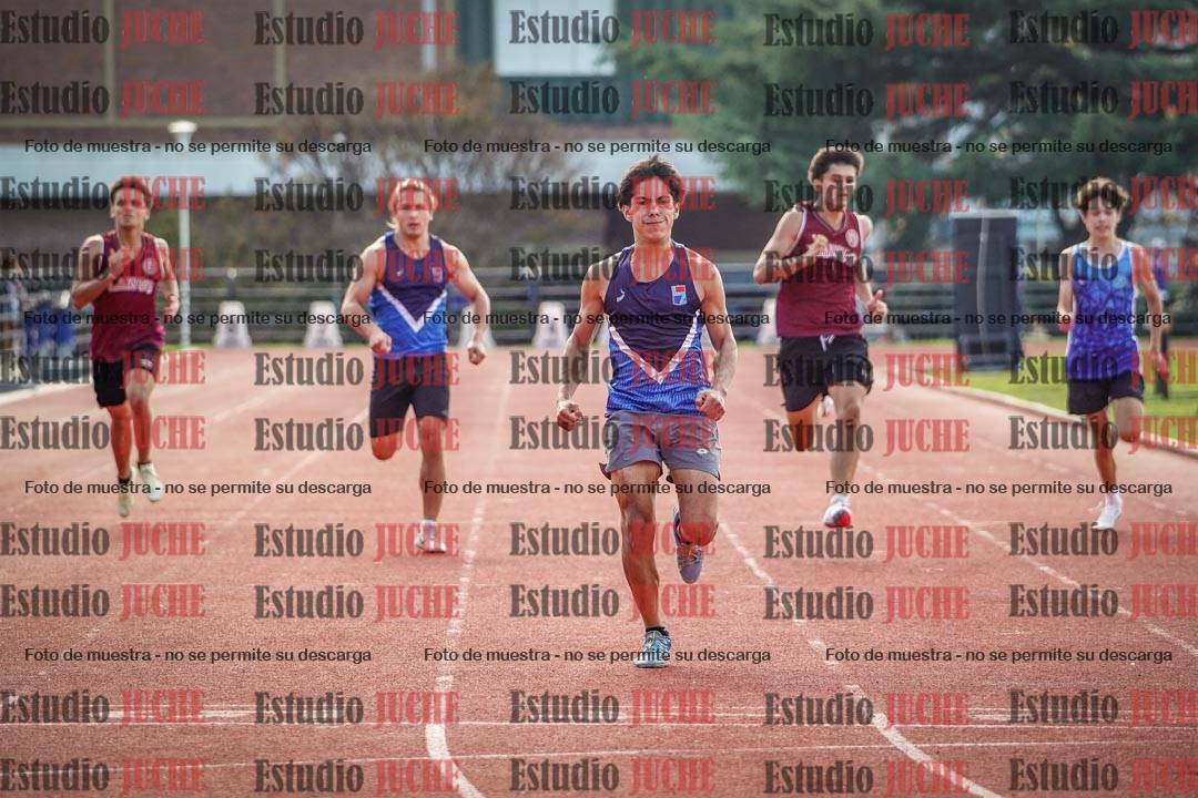Fotos de los 200 m llanos de varones