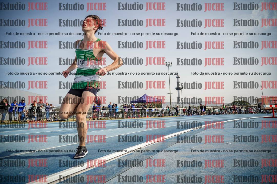 Fotos de los 800 m llanos de varones