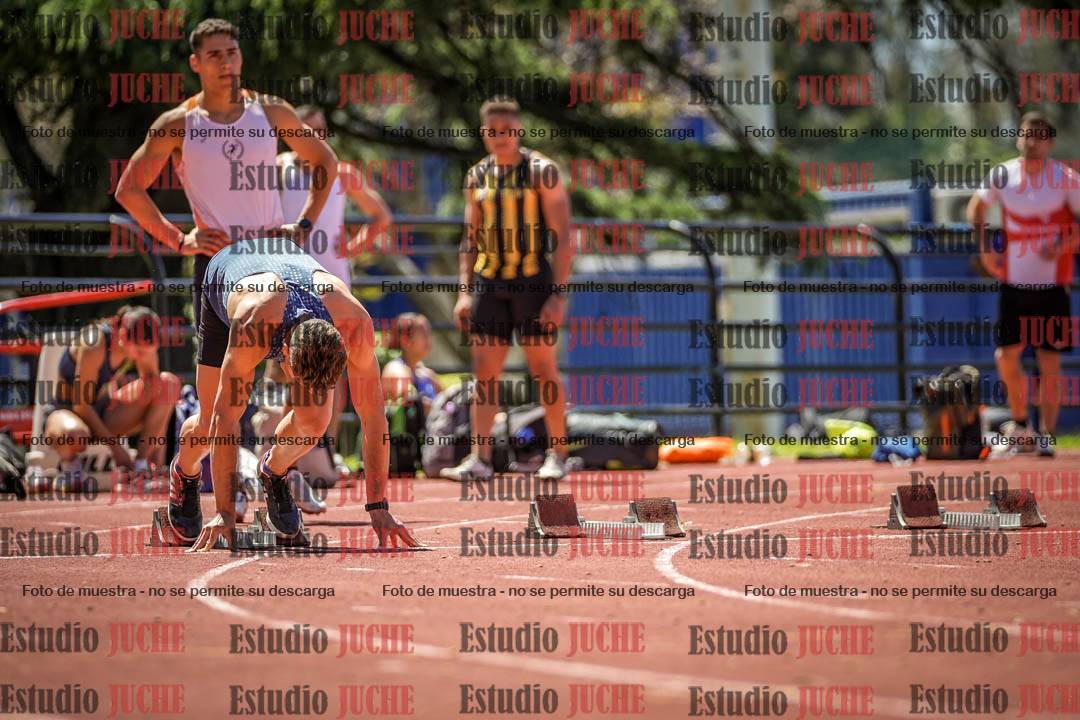 Fotos de los 100 m llanos de varones