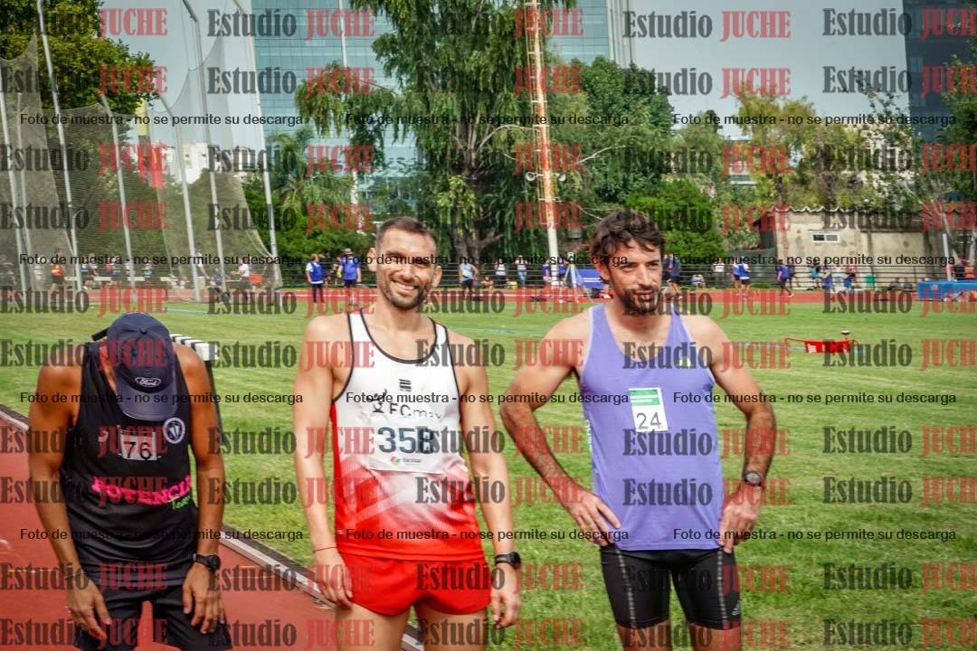 Fotos de los 3000 m llanos de varones