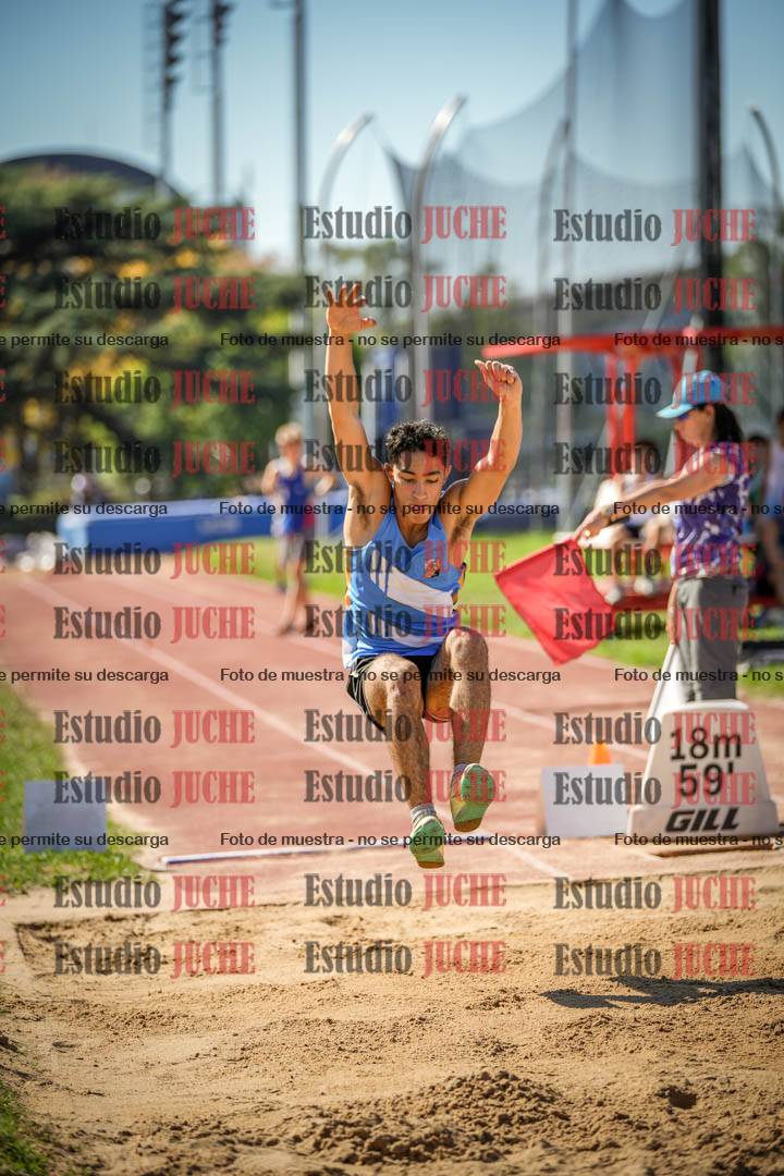 Fotos del salto en largo de varones - incluye U16