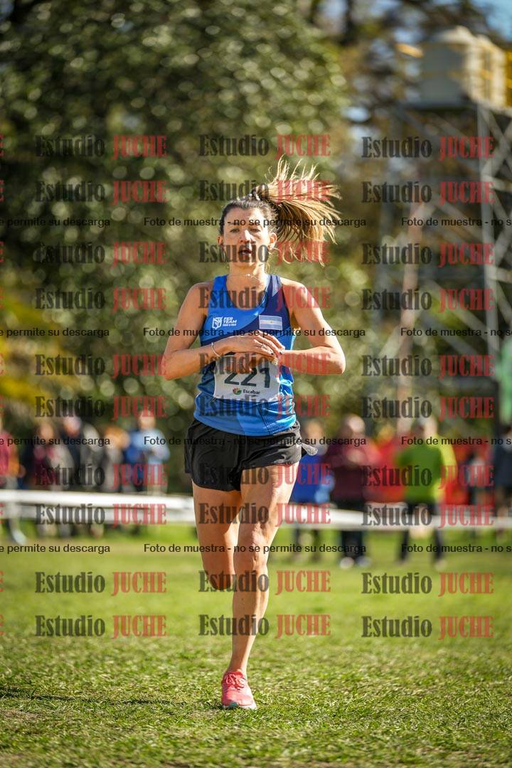 Fotos de la llegada del cross de 6000 m