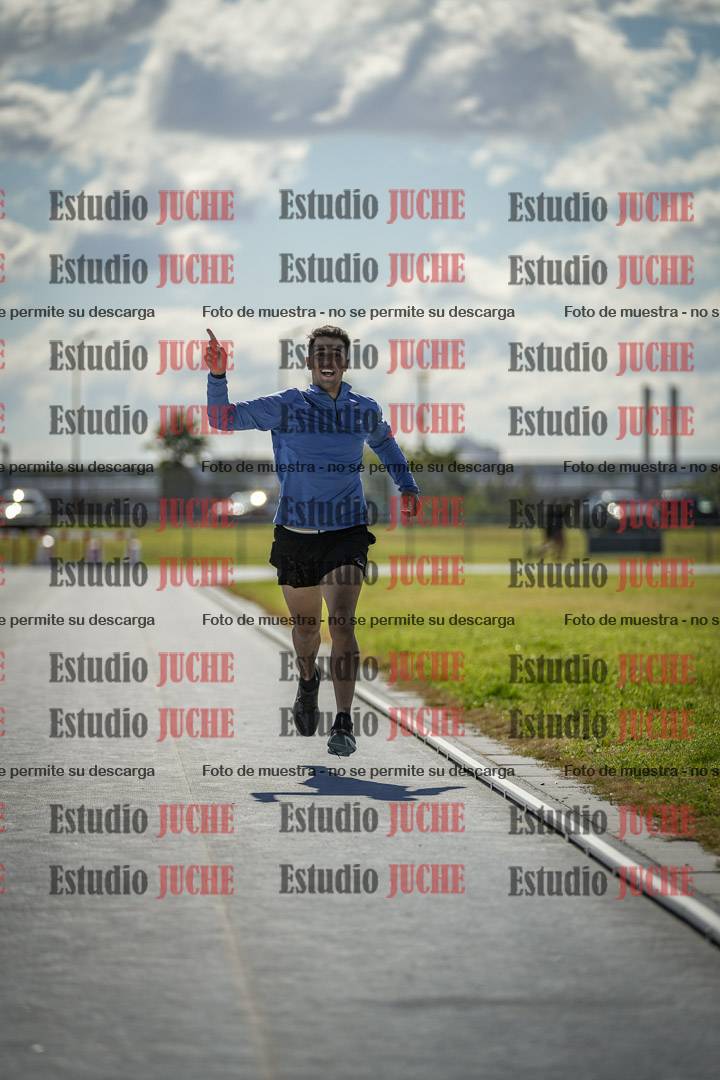 Fotos de los 1500 m llanos de varones - decatlón 10