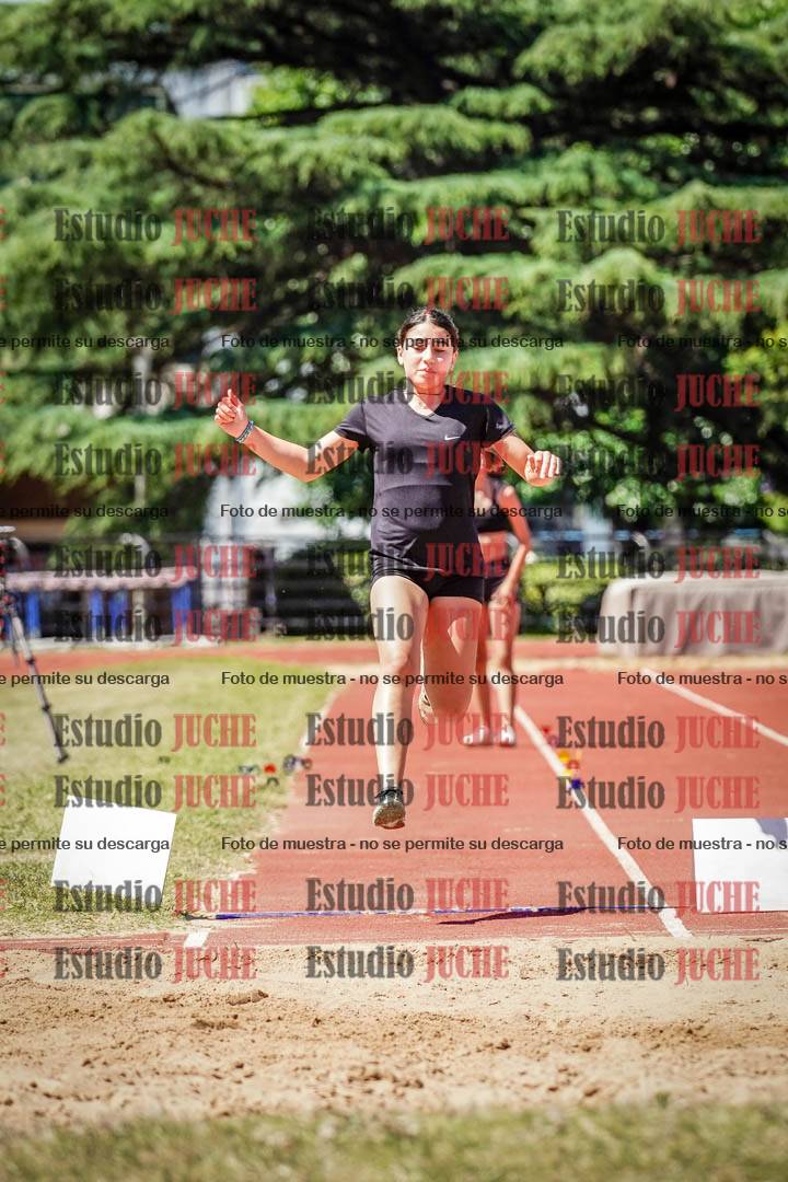 Fotos del salto en largo de mujeres - U14