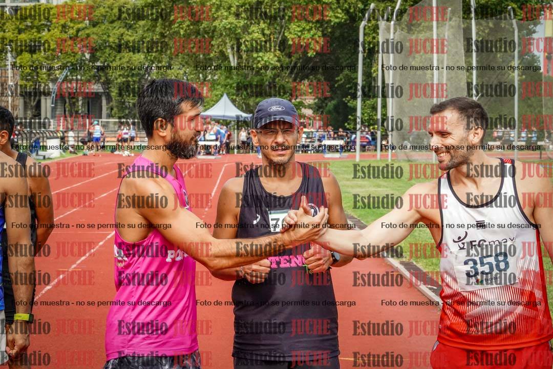 Fotos de los 3000 m llanos de varones