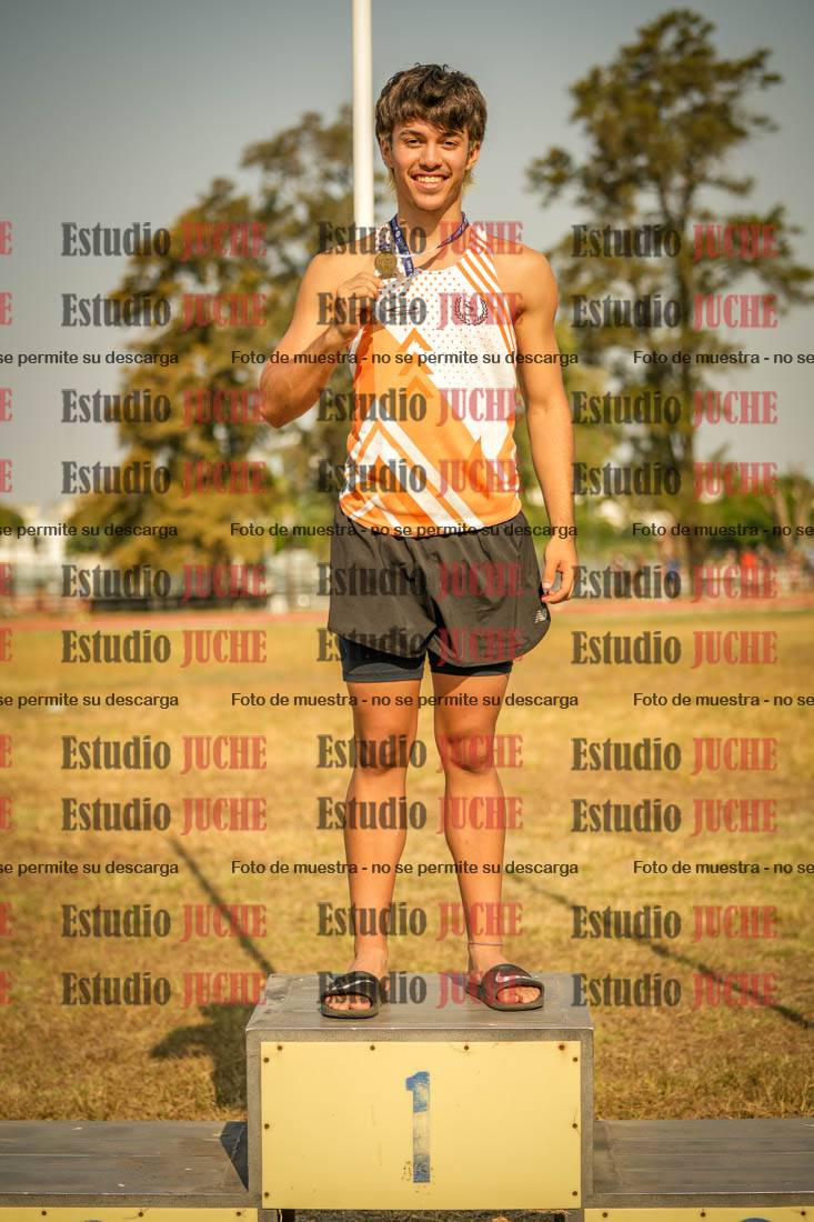 Fotos de algunos podios y extras del torneo