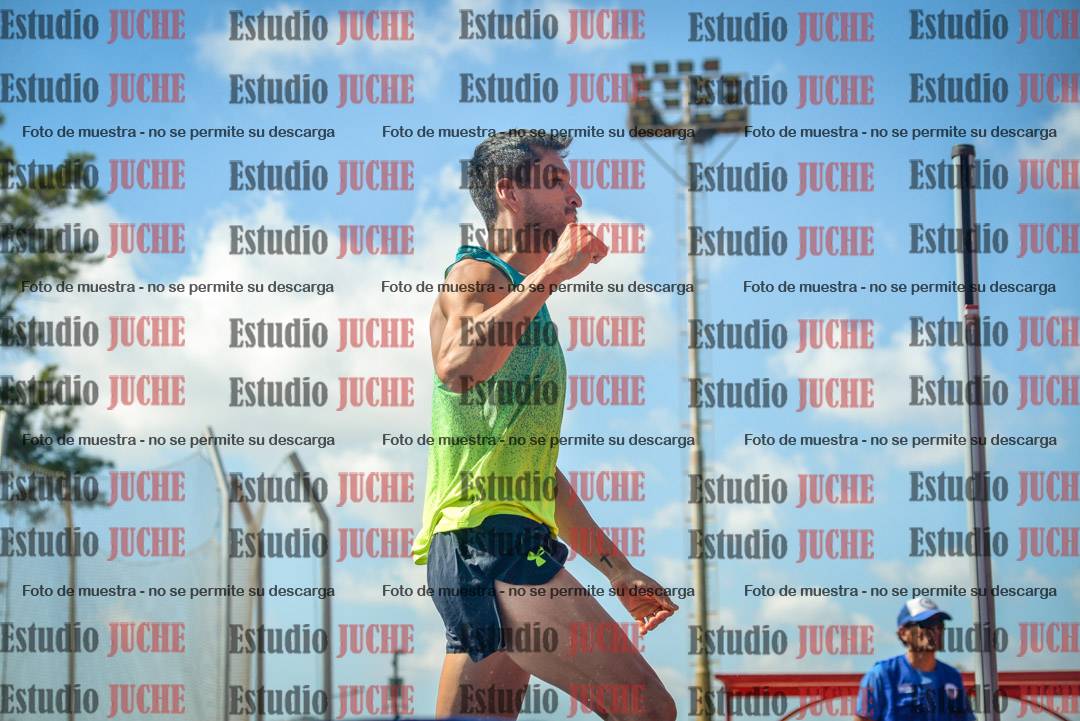 Fotos del salto en alto de varones