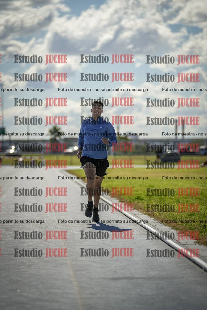 Fotos de los 1500 m llanos de varones - decatlón 10