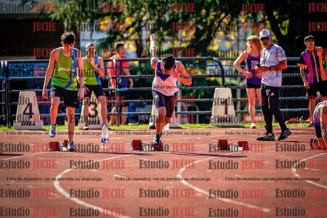 Fotos de los 100 m llanos de varones