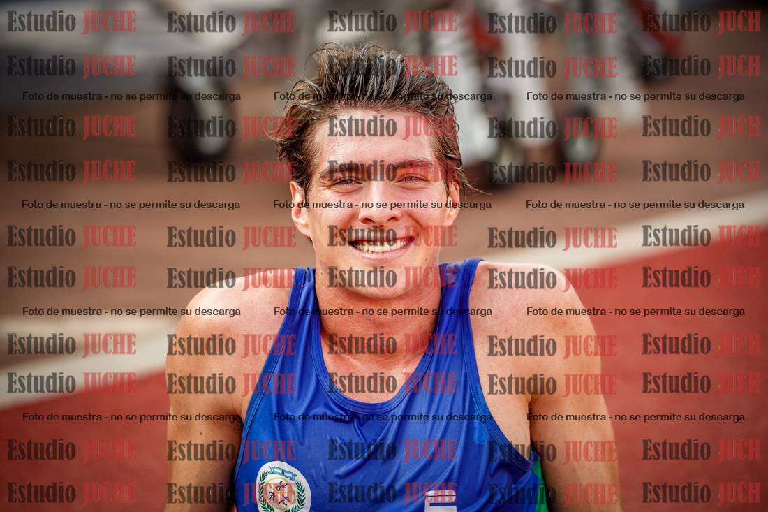 Fotos de algunos podios y extras del torneo