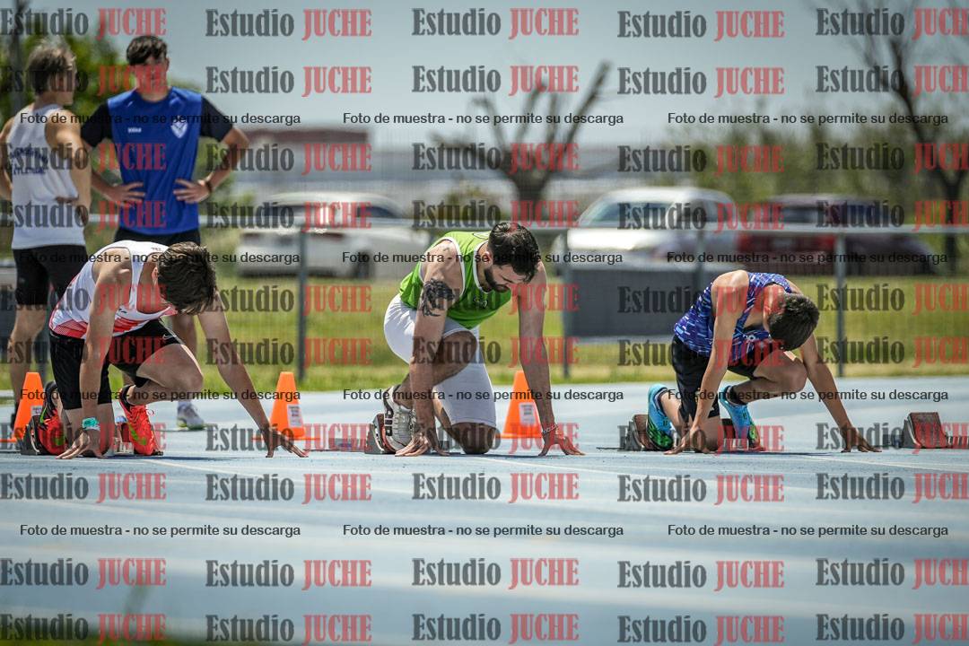 Fotos de los 100 m llanos de varones