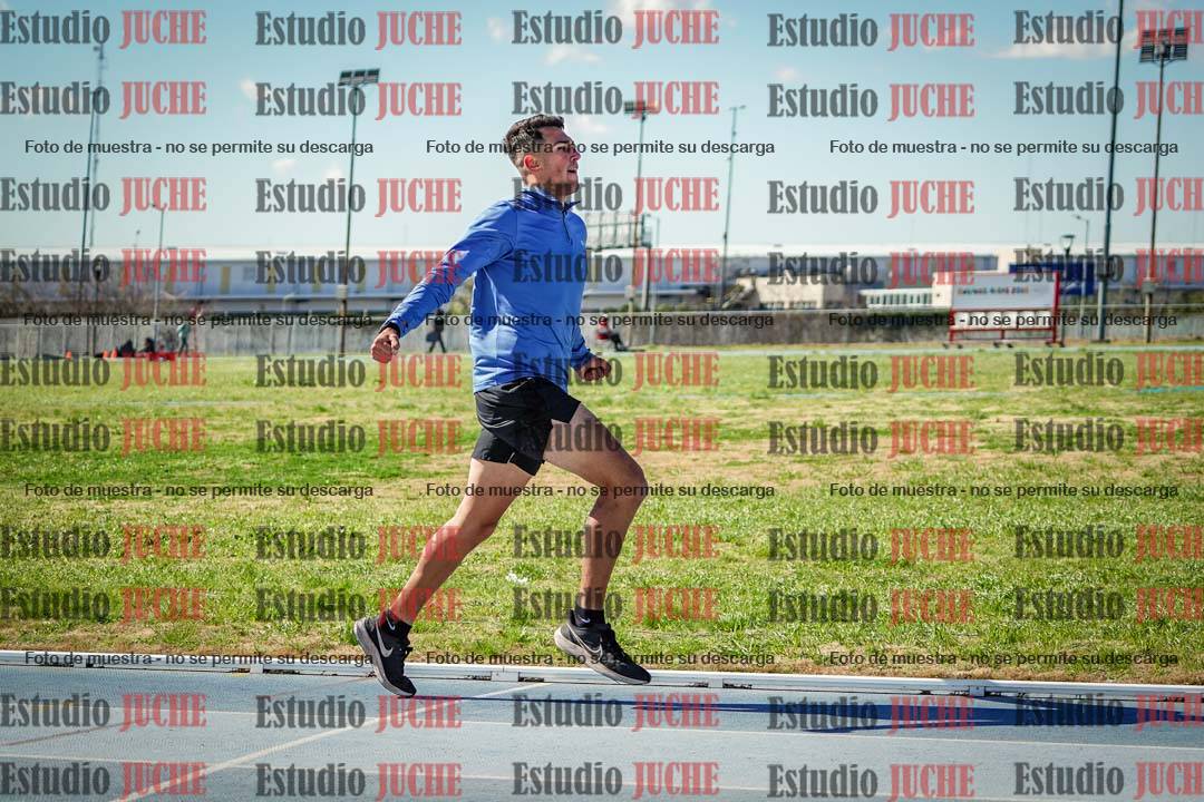 Fotos de los 1500 m llanos de varones - decatlón 10