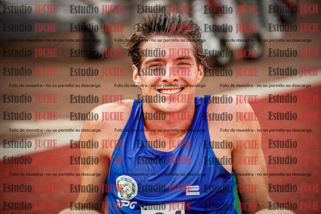 Fotos de algunos podios y extras del torneo