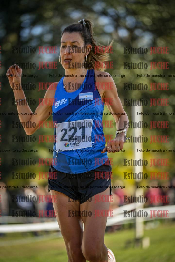 Fotos de la llegada del cross de 6000 m