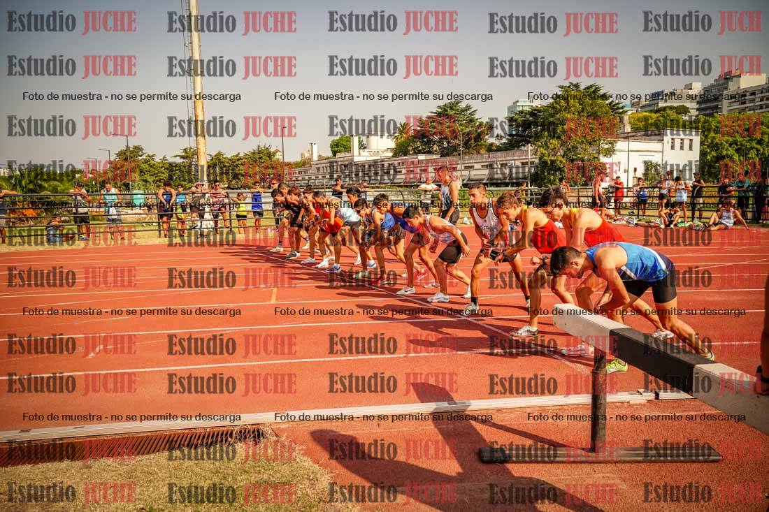 Fotos de los 1500 m llanos de varones