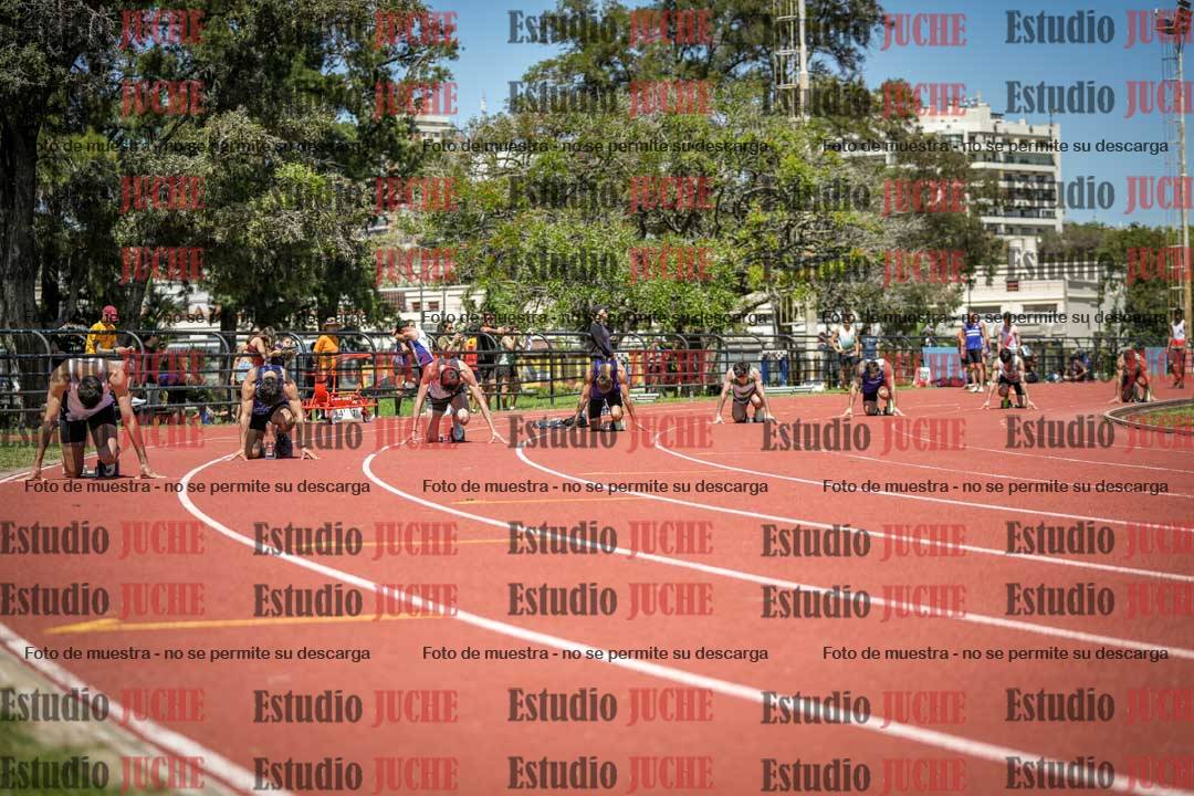 Fotos de los 200 m llanos de varones