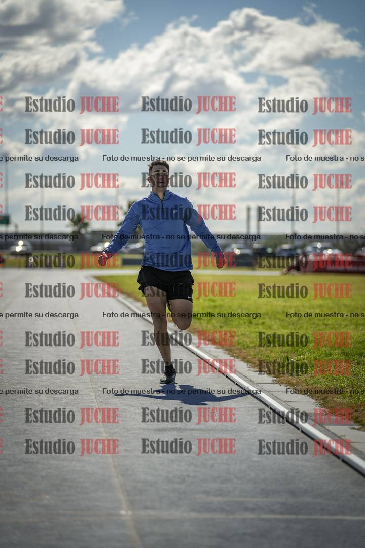 Fotos de los 1500 m llanos de varones - decatlón 10