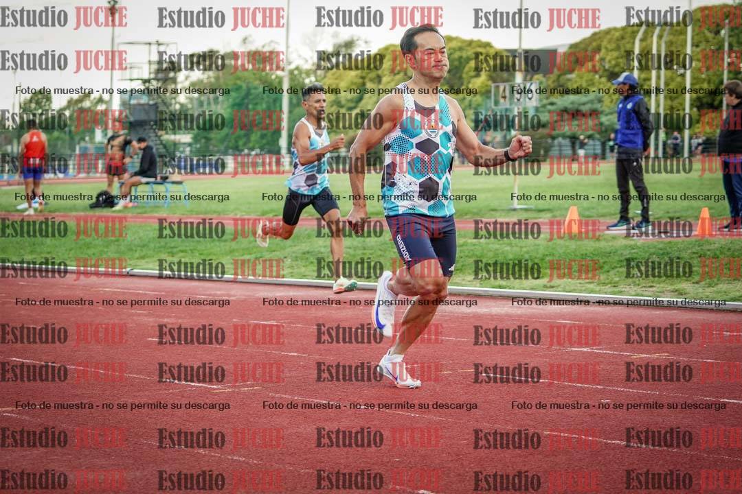 Fotos de los 400 m llanos de varones