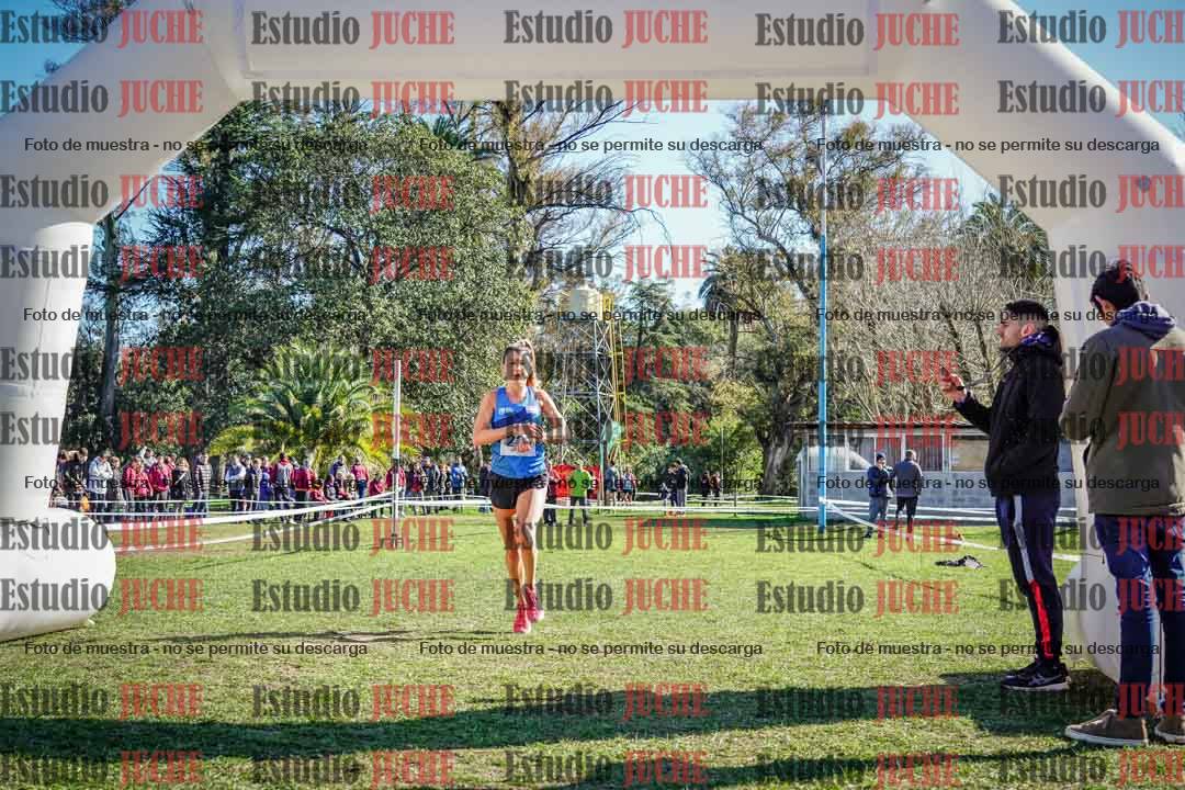 Fotos de la llegada del cross de 6000 m