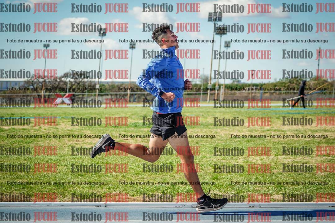 Fotos de los 1500 m llanos de varones - decatlón 10