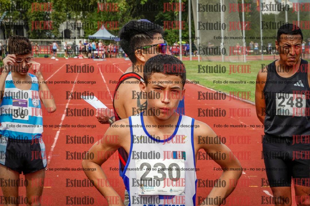 Fotos de los 3000 m llanos de varones