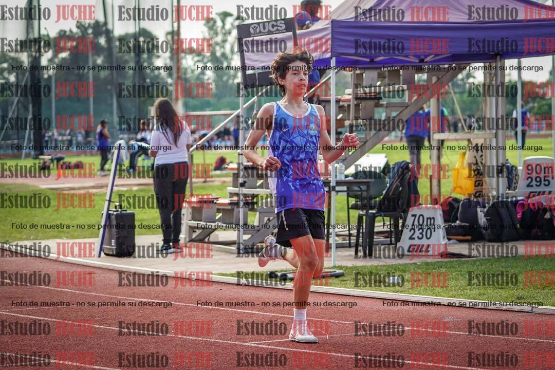 Fotos de los 200 m llanos de varones