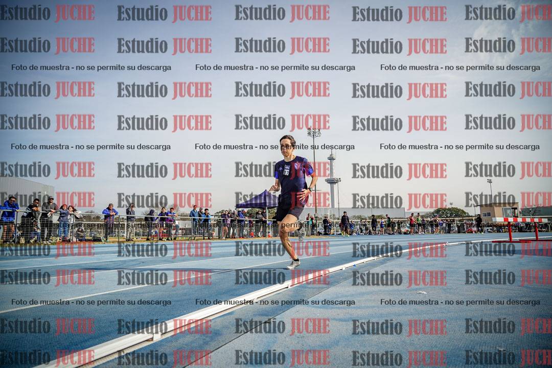 Fotos de los 800 m llanos de varones