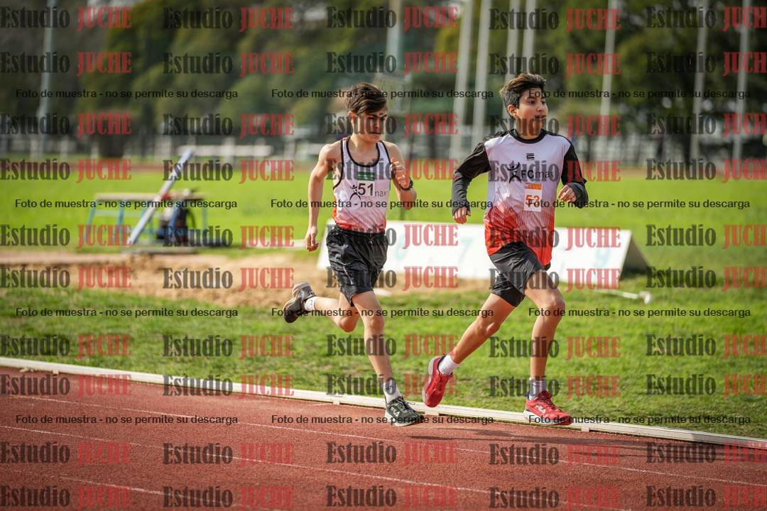 Fotos de los 600 m llanos de varones