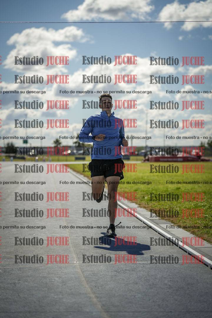 Fotos de los 1500 m llanos de varones - decatlón 10