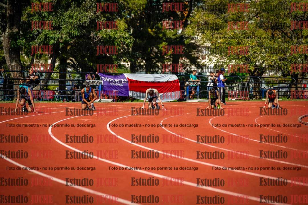 Fotos de los 200 m llanos de varones