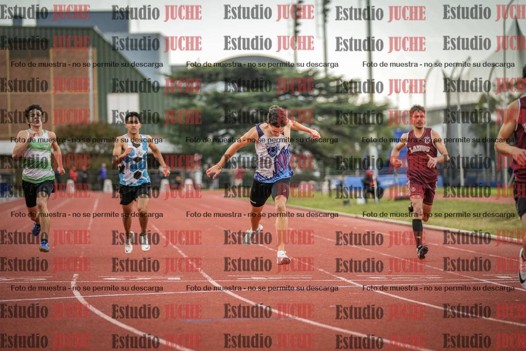 Fotos de los 400 m llanos de varones