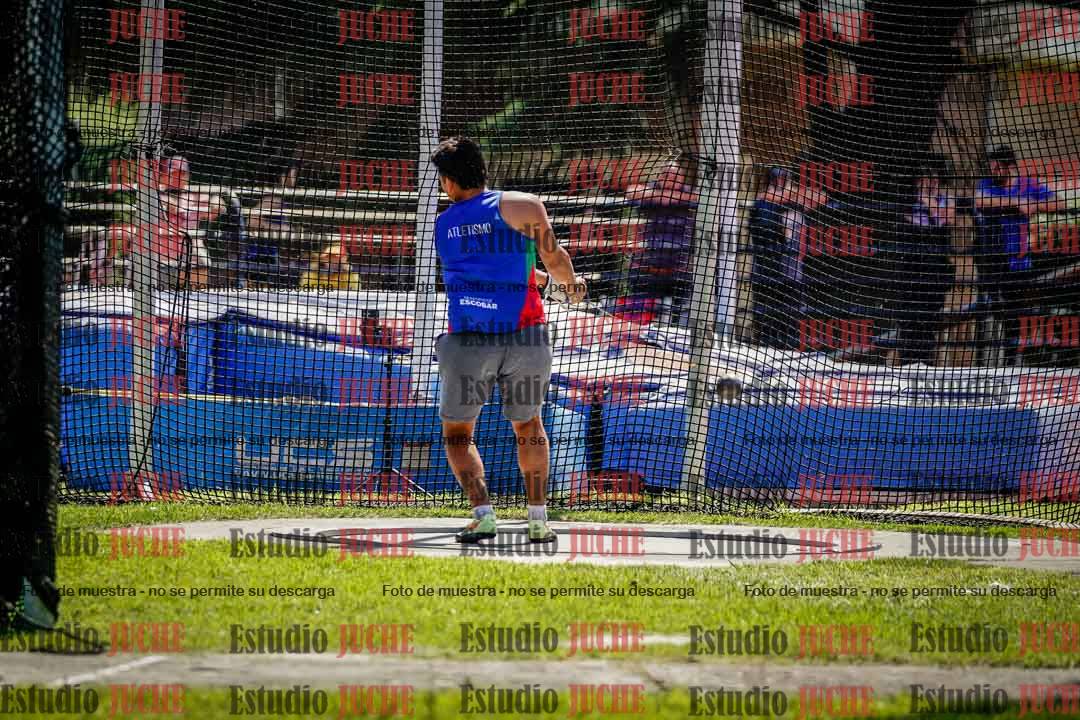 Fotos del lanzamiento de martillo de varones