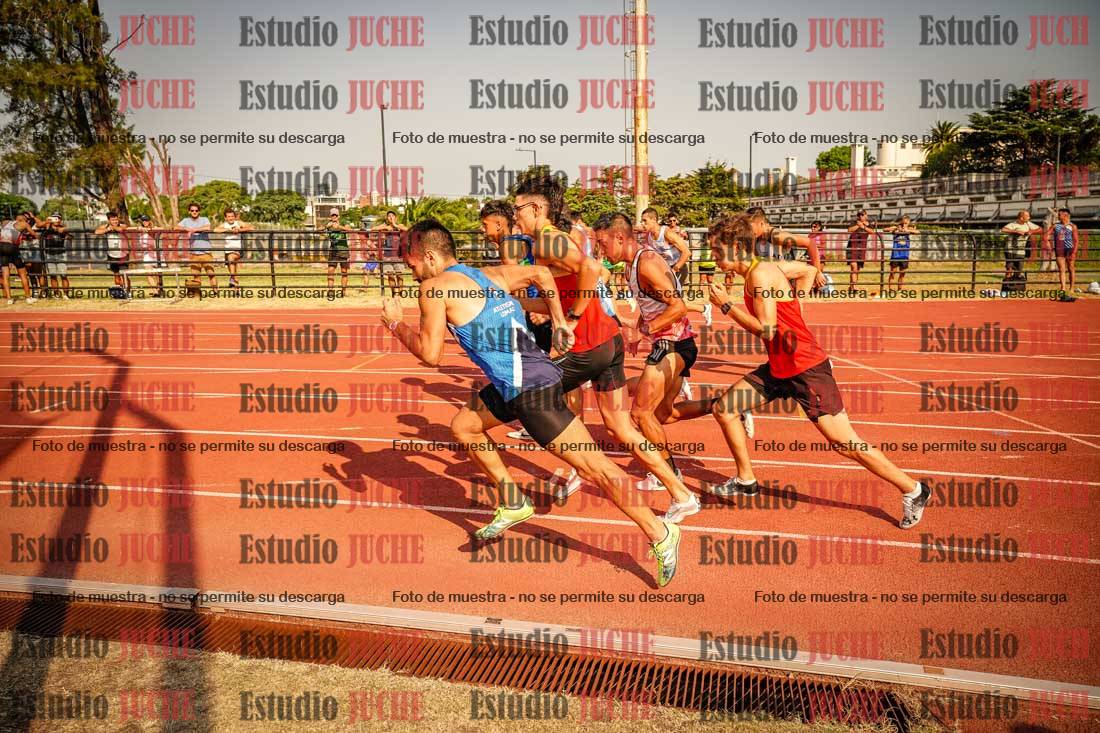 Fotos de los 1500 m llanos de varones