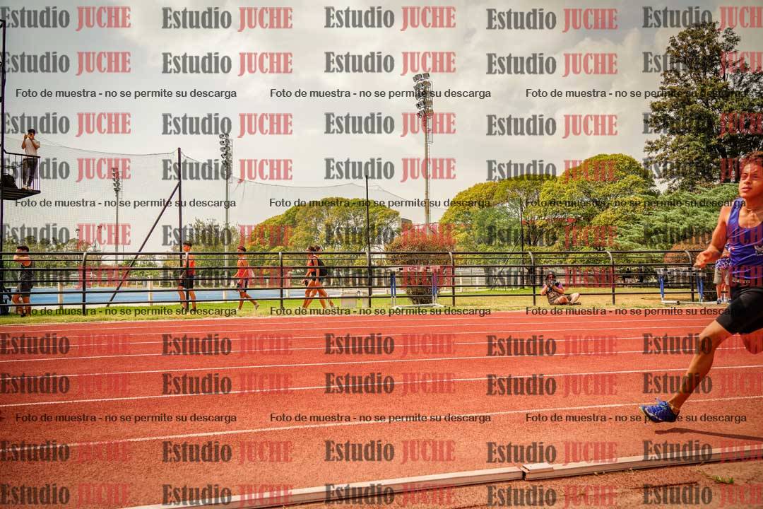 Fotos de los 200 m llanos de varones
