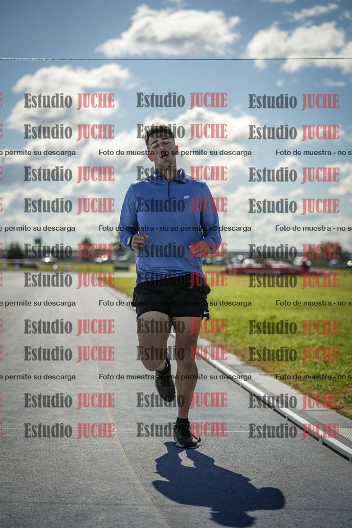Fotos de los 1500 m llanos de varones - decatlón 10