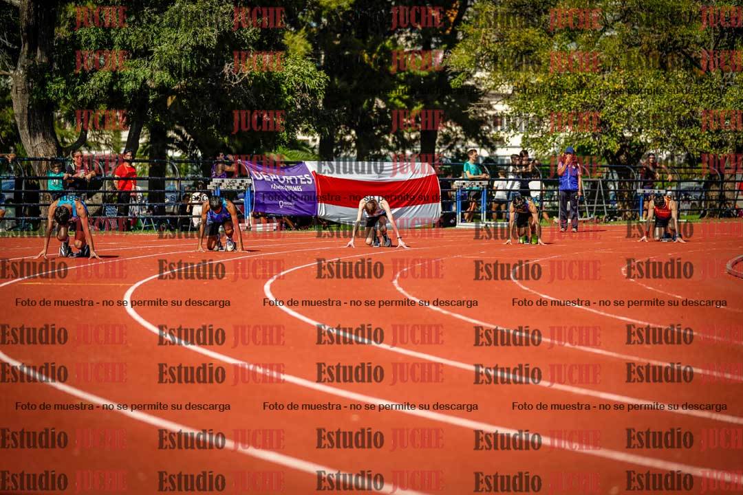 Fotos de los 200 m llanos de varones
