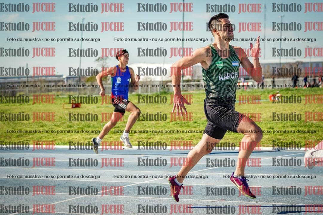 Fotos de los 400 m llanos de varones