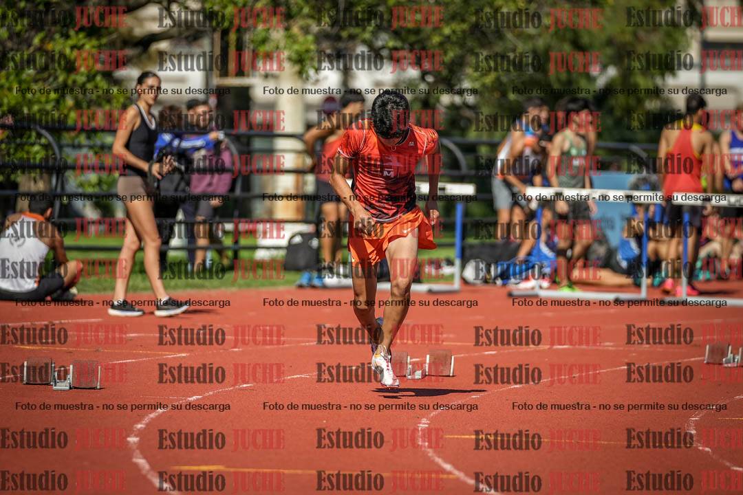 Fotos de los 200 m llanos de varones
