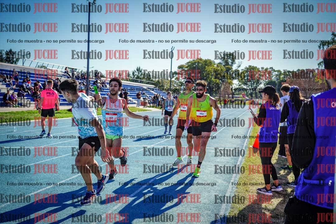 Fotos durante los relevos
