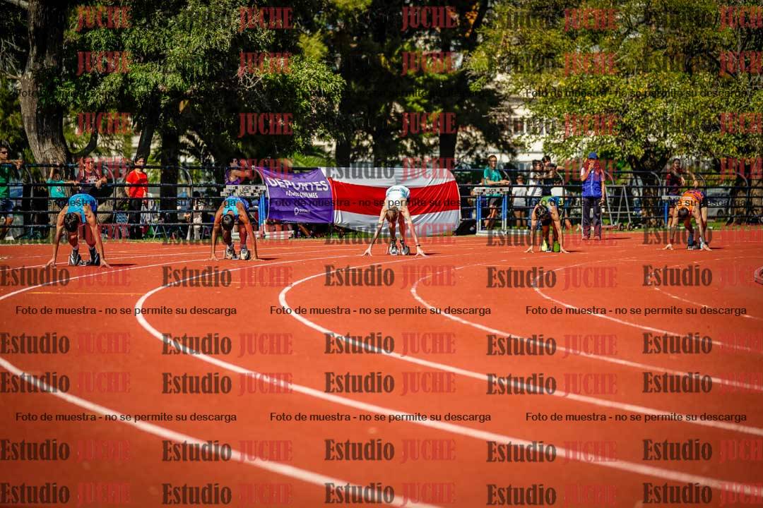 Fotos de los 200 m llanos de varones